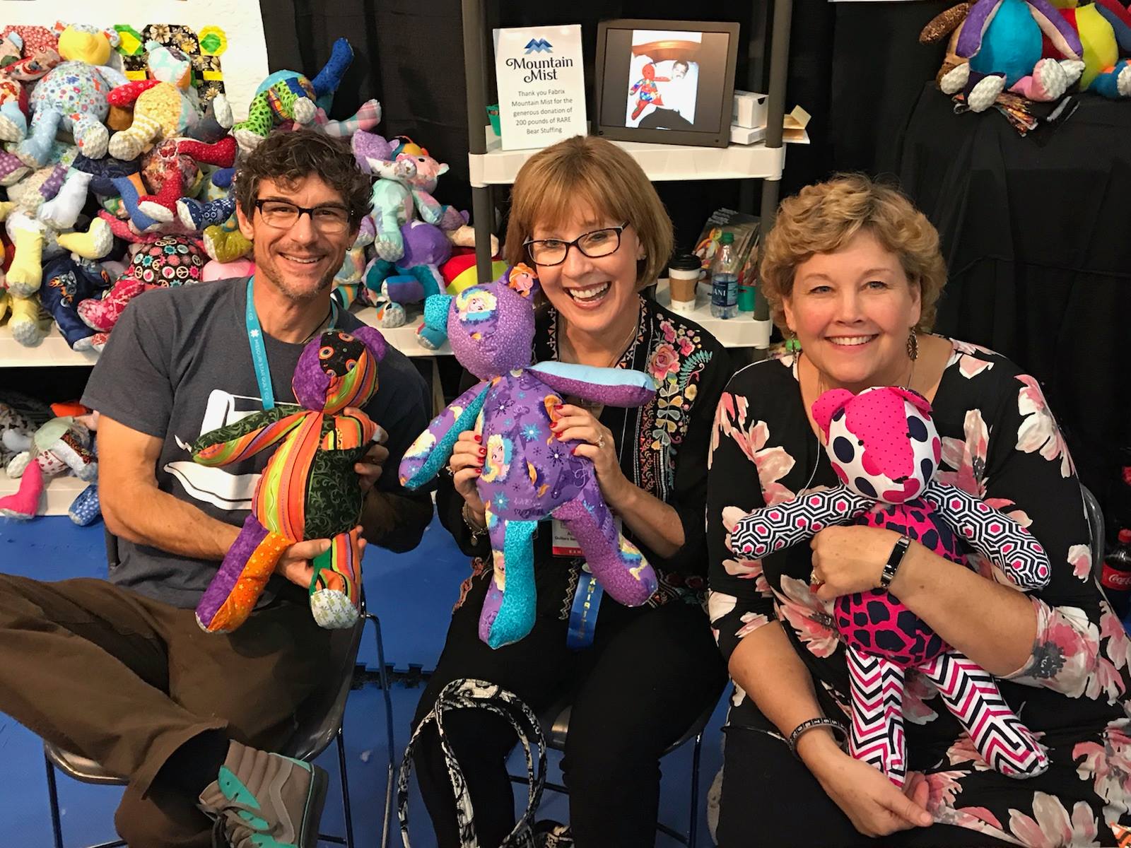 Rob Appell, Alex Anderson and Jenny Doan. RARE Science Stuff and Stitch Houston Quilt Festival 2017. Image courtesy of RARE Science.