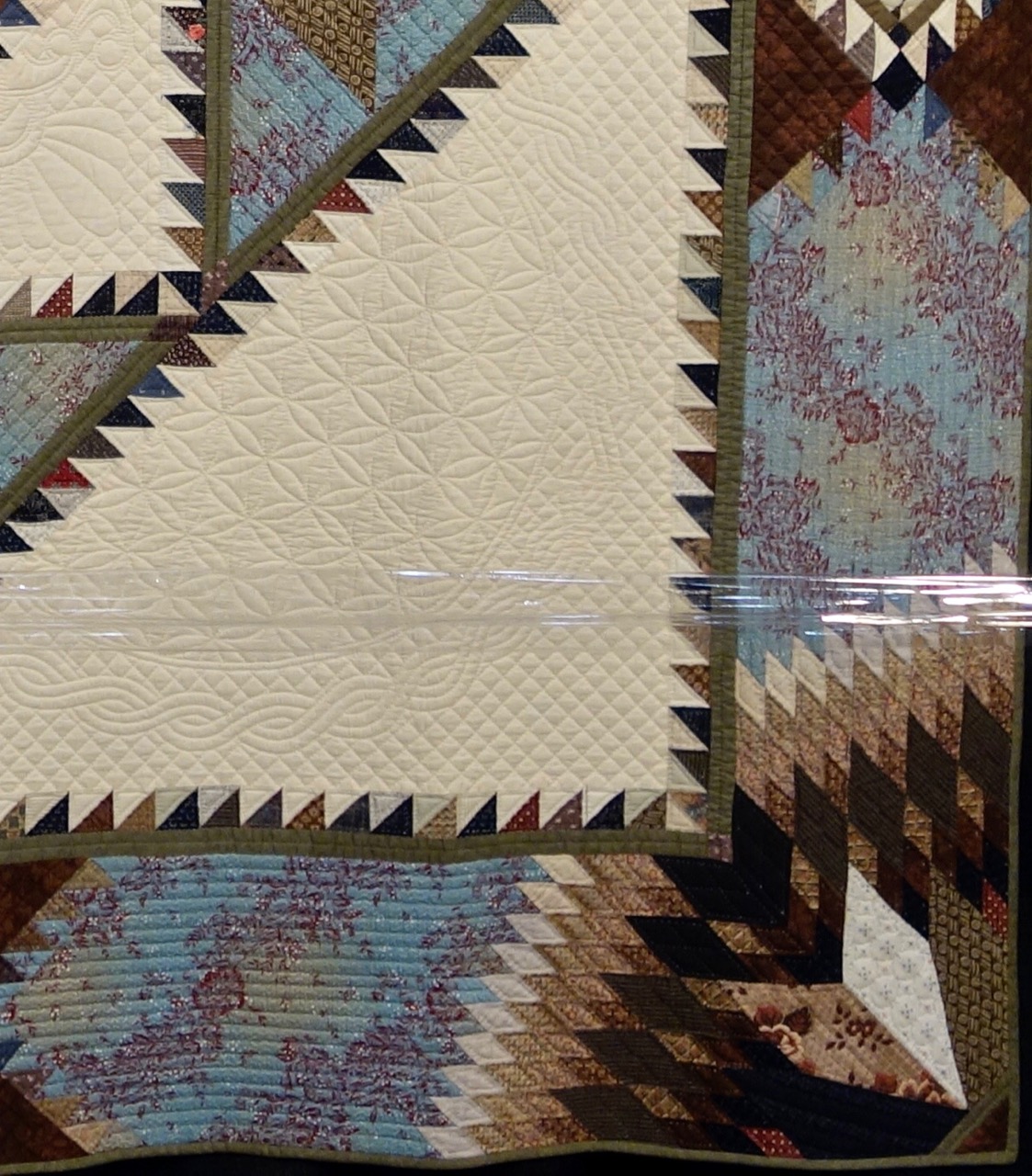 "Medallion Quilt" by Yoko Saito - Detail 1