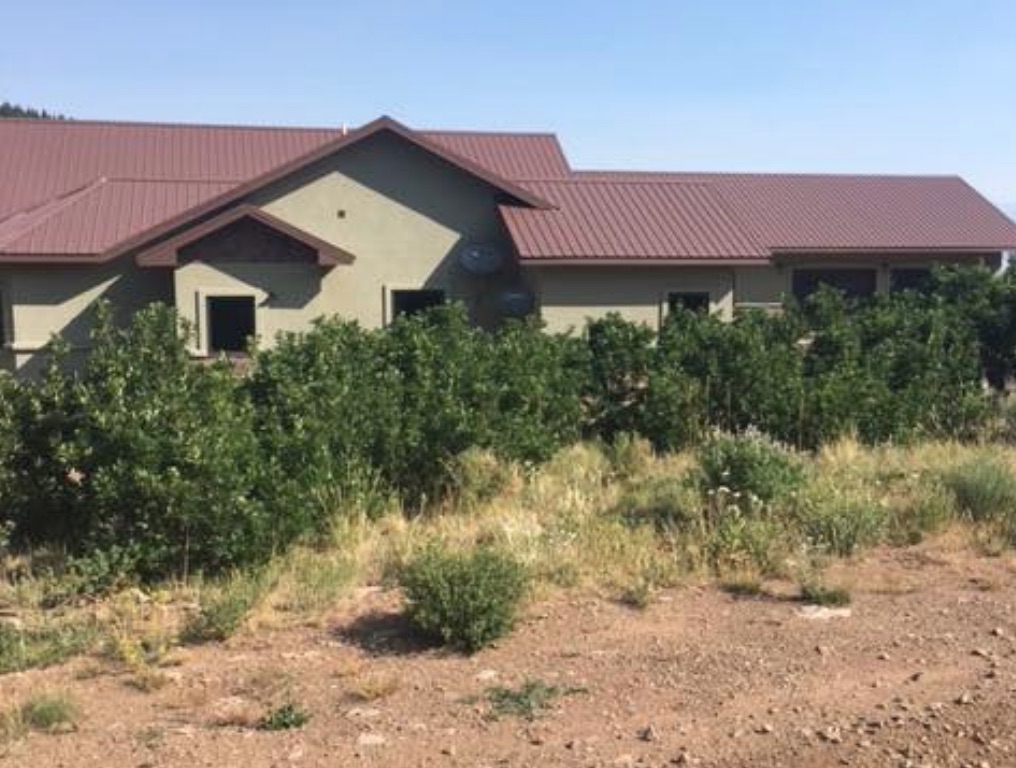 Ricky's House at Autumn Rock