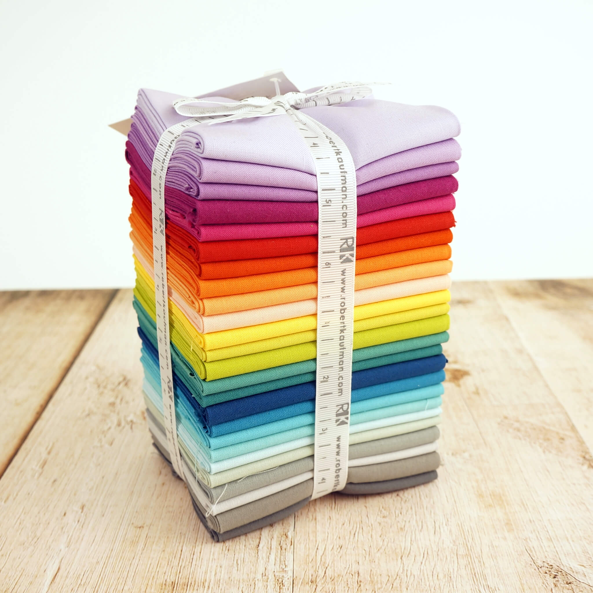 Elizabeth Hartman Kona Solids Bundle Elizabeth Hartman Kona Solids Bundle