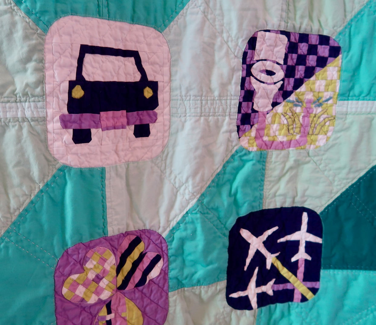 "Home" by the Silicon Valley Modern Quilt Guild - Detail 2