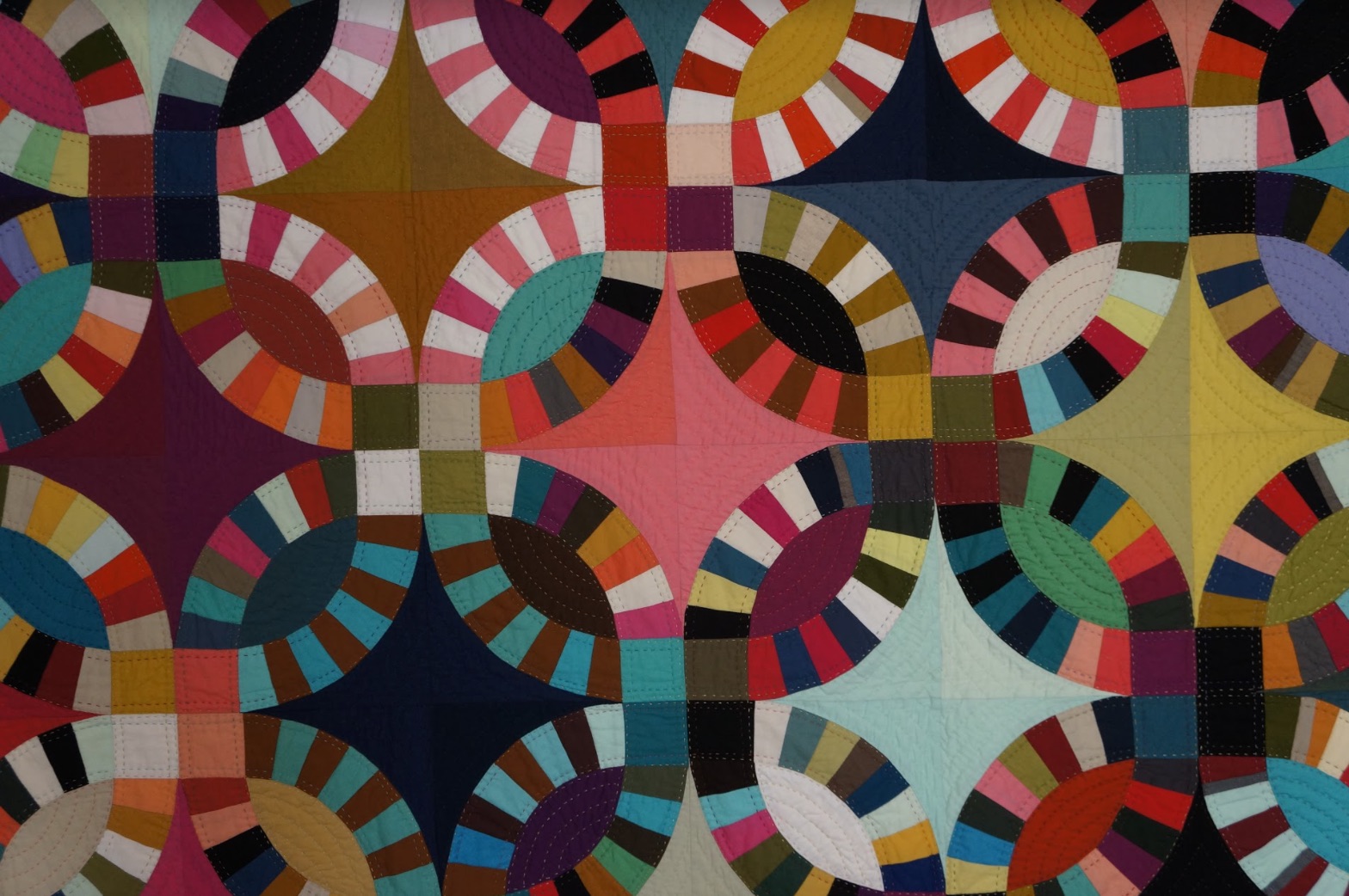 "Double Wedding Ring" by Tara Faughnan - Detail 1