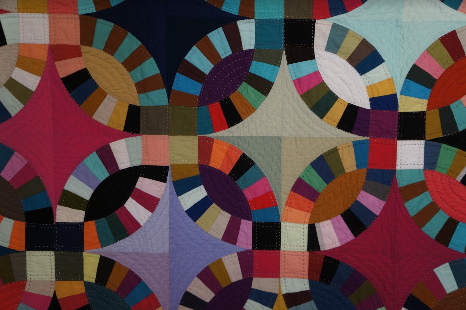 "Double Wedding Ring" by Tara Faughnan - Detail 2