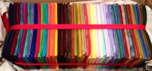 4668_red_rooster_fat_quarter_pack.jpg 4668_red_rooster_fat_quarter_pack.jpg